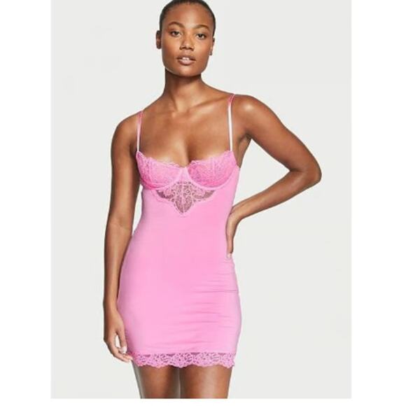 Small Victoria’s Secret Pink Lace Chemise Slip Dress Lingerie new with tags